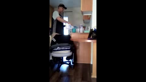 salis1981 online show from April 2026 07:18:01 PM