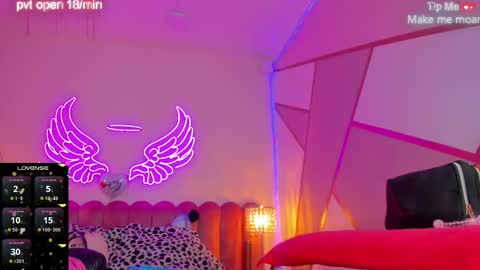 Snapshot of sallybrown_ chatting on November 2025 02:23:01 PM miss Sally online every night from 1am to 8am Colombia time online show from November 2025 02:23:01 PM