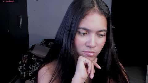 Sallye online show from November 2025 03:18:02 AM