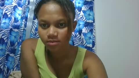 Snapshot of sallywett chatting on February 2025 01:51:01 PM SallyWett online show from February 2025 01:51:01 PM