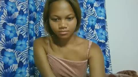 Snapshot of sallywett chatting on February 2025 02:42:02 AM SallyWett online show from February 2025 02:42:02 AM