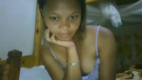 Snapshot of sallywett chatting on December 2025 02:09:02 AM SallyWett online show from December 2025 02:09:02 AM