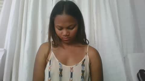 Snapshot of sallywett chatting on December 2025 03:56:02 AM SallyWett online show from December 2025 03:56:02 AM