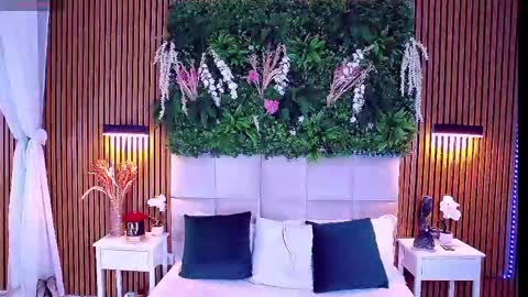 SalmaRoze online show from April 2026 02:42:01 AM