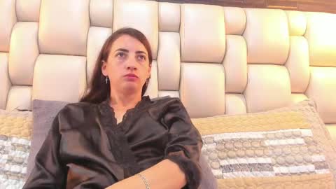 Snapshot of salo_heavenn chatting on June 2026 04:01:01 PM salome online show from June 2026 04:01:01 PM