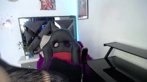 SALO HOT online show from November 2025 05:45:03 PM