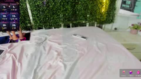 salome online show from December 2024 08:15:02 PM