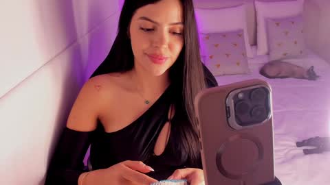 Snapshot of salomee_11 chatting on January 2025 05:11:01 AM salo online show from January 2025 05:11:01 AM