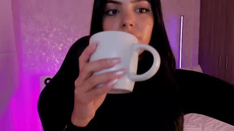 Snapshot of salomee_11 chatting on February 2025 02:16:02 AM salo online show from February 2025 02:16:02 AM