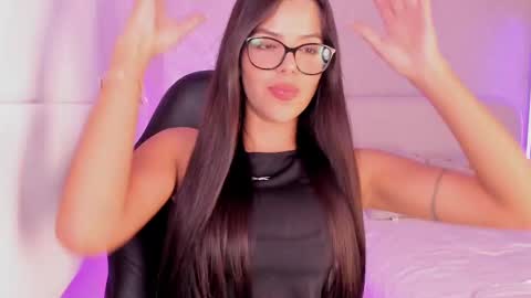 Snapshot of salomee_11 chatting on February 2025 02:26:01 AM salo online show from February 2025 02:26:01 AM