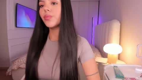 Snapshot of salomee_11 chatting on October 2025 01:29:01 AM salo online show from October 2025 01:29:01 AM