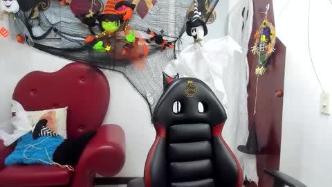 Salomee diazz online show from November 2025 09:06:02 PM