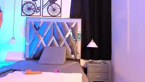 salomewilson online show from January 2026 07:52:02 PM