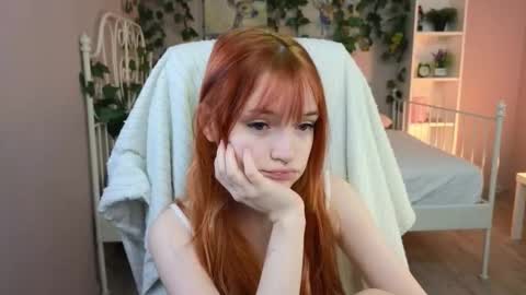 Snapshot of salt_mira chatting on November 2025 10:25:02 AM salt_mira online show from November 2025 10:25:02 AM