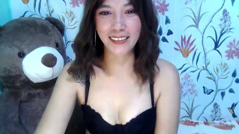 Snapshot of saltwatermuse chatting on September 2025 03:01:01 PM Ask me  online show from September 2025 03:01:01 PM
