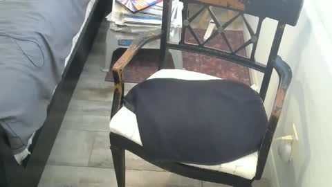 Snapshot of saltydogg chatting on December 2024 05:29:02 PM Saltyy online show from December 2024 05:29:02 PM