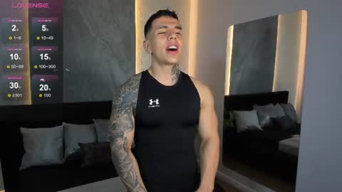 Snapshot of salvatore_damore chatting on June 2026 05:38:02 PM SALVATORE online show from June 2026 05:38:02 PM