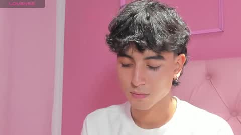 Snapshot of salvatore_monterey chatting on January 2025 11:29:01 PM salvatore online show from January 2025 11:29:01 PM