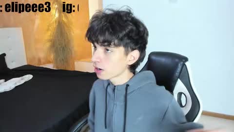 Snapshot of salvatore_monterey chatting on February 2026 08:43:01 PM salvatore online show from February 2026 08:43:01 PM