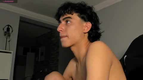 Snapshot of salvatore_montt chatting on February 2025 01:32:01 AM salvatore_montt online show from February 2025 01:32:01 AM