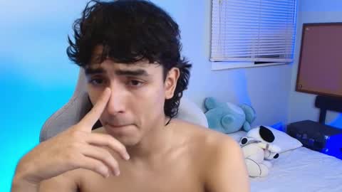 Snapshot of salvatore_montt chatting on October 2025 04:44:02 AM salvatore_montt online show from October 2025 04:44:02 AM