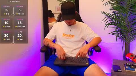 Snapshot of salvatore_muller chatting on October 2025 10:40:02 PM Salvatore online show from October 2025 10:40:02 PM