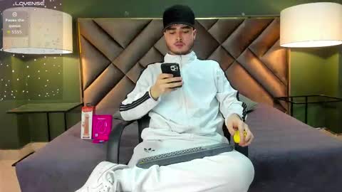  Salvatore online show from February 2026 05:30:01 AM