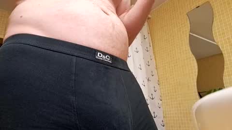 Snapshot of salvo077 chatting on January 2025 04:18:02 PM Salvo077 online show from January 2025 04:18:02 PM