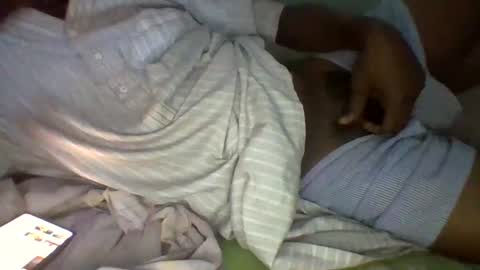 Snapshot of sam223382879 chatting on January 2025 08:39:01 PM sam223382879 online show from January 2025 08:39:01 PM