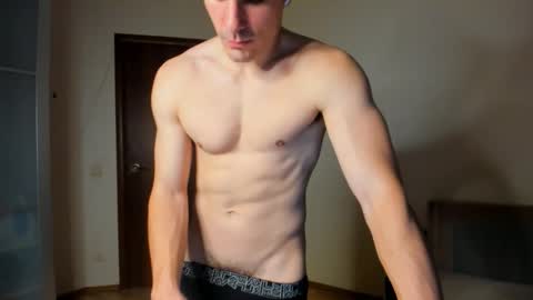 Snapshot of sam_huston18 chatting on September 2025 10:11:01 PM BACK IN 2 WEEKS online show from September 2025 10:11:01 PM