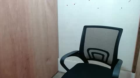 sam_sarah19 online show from November 2025 10:37:01 AM