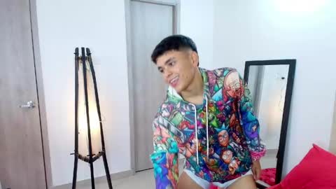 sam_tnt9 online show from April 2026 05:03:01 PM