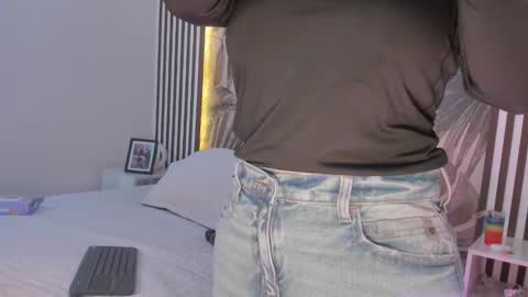 Snapshot of samaantha_white_ chatting on October 2025 12:02:02 PM Samaantha online show from October 2025 12:02:02 PM