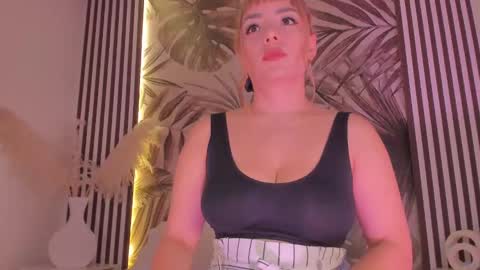 Snapshot of samaantha_white_ chatting on November 2025 11:32:01 AM Samaantha online show from November 2025 11:32:01 AM