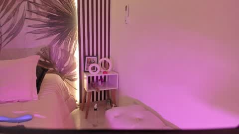 Samaantha  online show from April 2026 11:43:01 AM