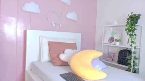 Snapshot of samagrey__ chatting on November 2025 12:25:01 PM online show from November 2025 12:25:01 PM