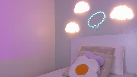 Snapshot of samagrey__ chatting on December 2025 11:59:01 AM online show from December 2025 11:59:01 AM