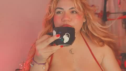 Snapshot of samanta_cutee1 chatting on November 2025 10:37:01 AM SAMANTA online show from November 2025 10:37:01 AM