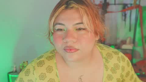 Snapshot of samanta_cutee1 chatting on November 2025 01:44:01 PM SAMANTA online show from November 2025 01:44:01 PM