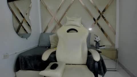 samantaht online show from December 2024 01:44:01 PM