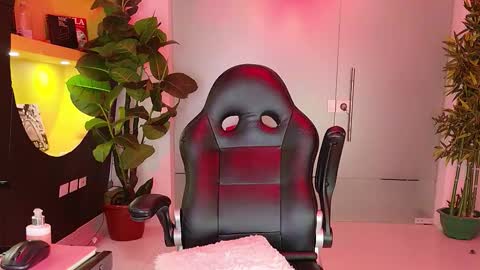 Snapshot of samantakane chatting on November 2025 04:11:02 AM samantakane online show from November 2025 04:11:02 AM