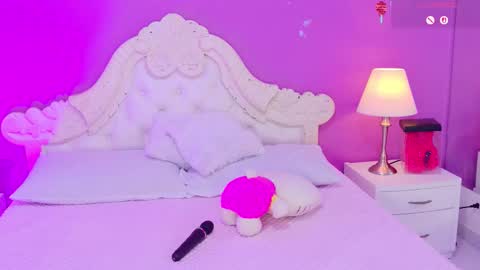 samantakane online show from February 2026 04:28:02 AM