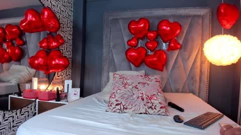 Snapshot of samantamaturehot chatting on January 2025 11:24:01 PM Samanta... online show from January 2025 11:24:01 PM