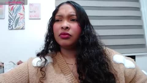 Snapshot of samantarosee chatting on September 2025 06:14:01 AM samantarosee online show from September 2025 06:14:01 AM