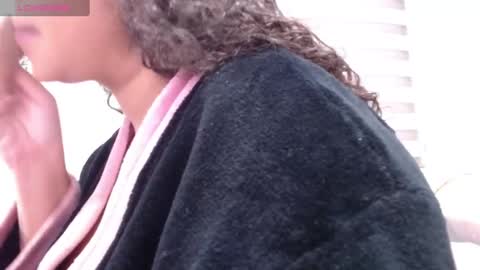 Snapshot of samantarosee chatting on October 2025 10:38:02 AM samantarosee online show from October 2025 10:38:02 AM