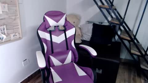 samantha online show from December 2025 08:05:02 PM