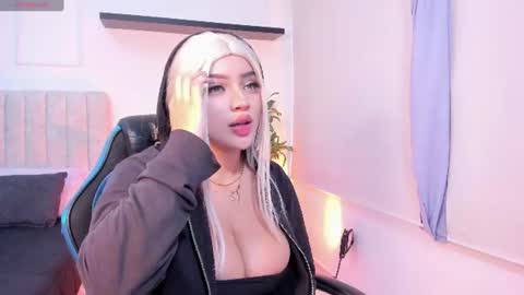 Snapshot of samantha_bc1 chatting on July 2026 10:48:01 PM SAMANTHA online show from July 2026 10:48:01 PM