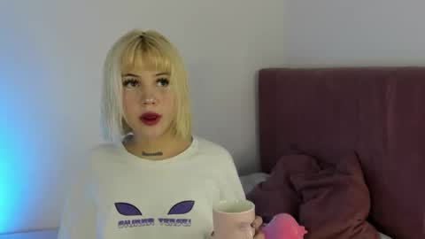 samantha_browwnn online show from December 2025 05:46:02 AM