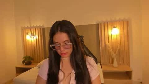 S A M A N T H A online show from January 2026 07:49:02 PM