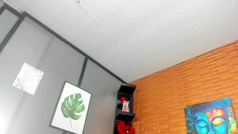 samantha_milfs online show from January 2025 01:03:01 PM